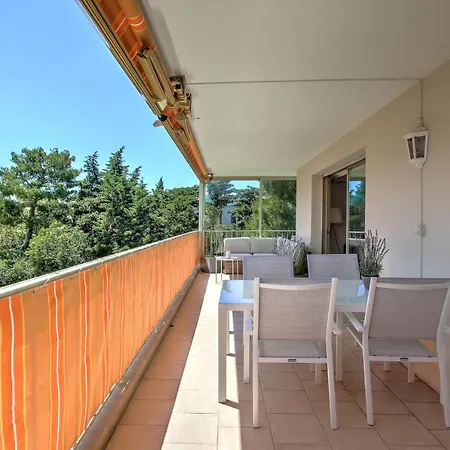 Apartment Modern Family 5 Min To +pool +garage