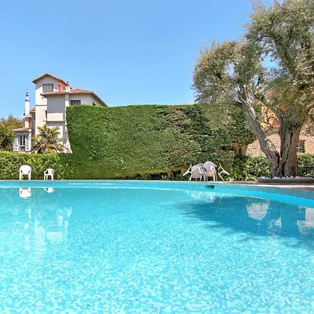Modern Family 5 Min To +pool +garage Apartment Antibes